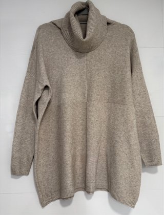 NUEVO. Jersey de punto cuello alto mujer.