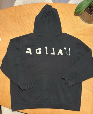 Sudadera con Capucha Negra