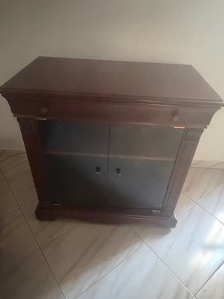 Mueble de TV, Mesa y 6 Sillas