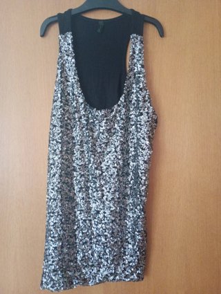 Top de lentejuelas negro y plateado