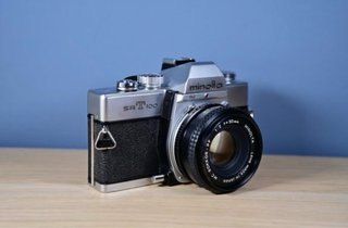 Minolta SRT 100 + Objetivos 50mm f/2 y 28mm f/2.8