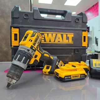 Taladro A Bateria Dewalt DCD796