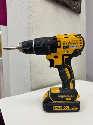 Taladro A Bateria Dewalt Dcd778