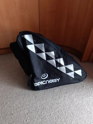 (negociable) Bolsa de patines con patines dentro