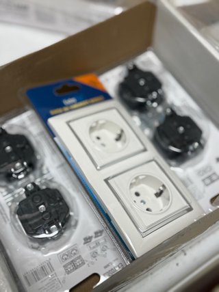 Set de 5 enchufes eléctricos