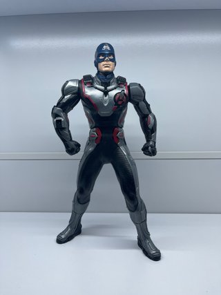 Figura Marvel Grande Capitán América