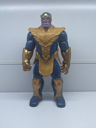 Figura de Acción Thanos Marvel