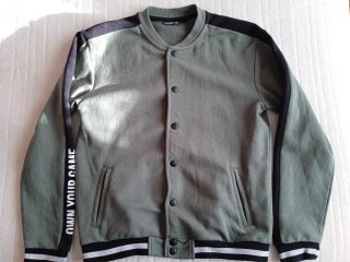Chaqueta Estilo Bomber Verde y Negra
