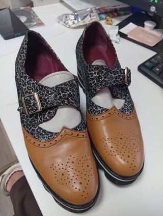 Zapatos de mujer marca VITELO