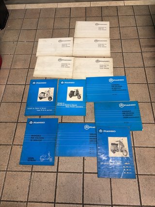 Set 12 Manuali Tecnici Originali Piaggio