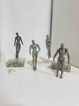 Set de 4 Maniquíes Articulados de PVC