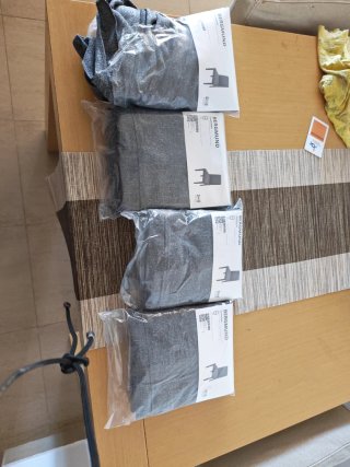 4 Fundas de silla IKEA BERGMUND