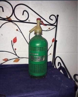 Sifón Antiguo con Malla Verde