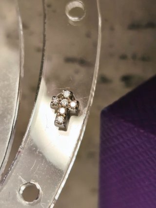 Piercing Cruz Aristocrazy Oro Blanco y Diamantes