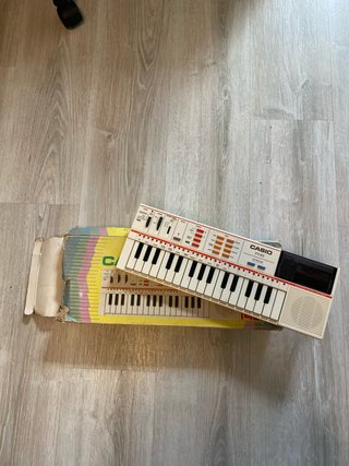 Piano Casio PT-82