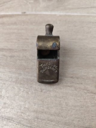 Silbato Antiguo The Acme Thunderer