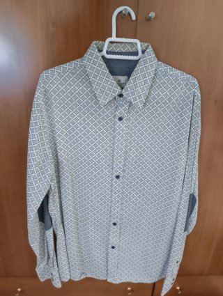 Camisa de hombre estampada