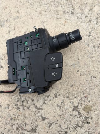 Mando de radio y limpiaparabrisas Renault Scenic 2