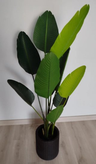 Planta Artificial con Macetero