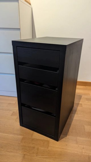 Cajonera IKEA Micke negra