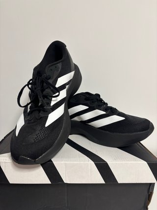 Zapatillas adizero Negras y Blancas