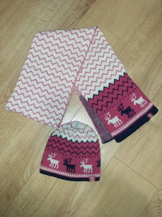 Conjunto de Gorro y Bufanda niña