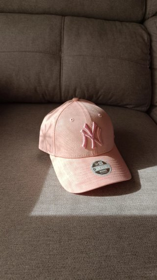 Gorra New Era NY Yankees rosa mujer 9FORTY nueva