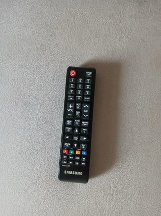 Mando de televisión.