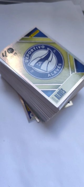 Lote de Cromos Liga Este 2026-2027