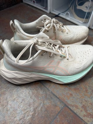 Zapatillas Asics Novablast 5 Mujer