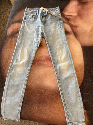 Pantalón vaquero Zara azul