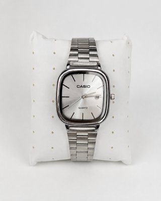 Reloj Casio Cuadrado Plateado