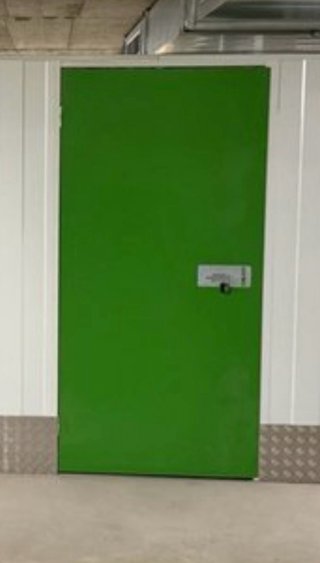 Puertas para trasteros color verde