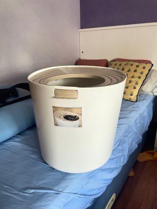Arenero para gato cerrado