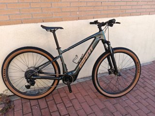 Bicicleta Eléctrica Giant