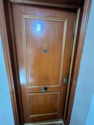 Puerta Blindada de Madera