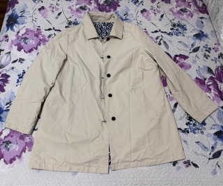 Gabardina corta Reversible Beige