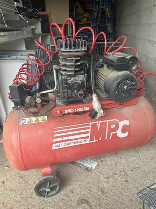 Compresor de Aire MPC SNC-10025M