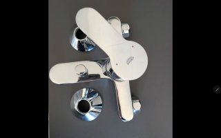 Grifo Monomando Bañera Grohe en buen estado.