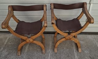 Lotto di 2 poltrone antiche