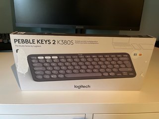 Logitech pebble keys 2