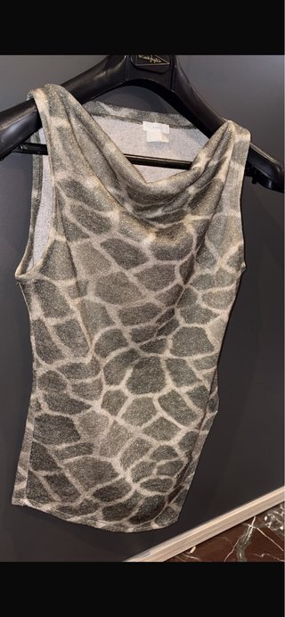 Top Asimétrico Zara Estampado