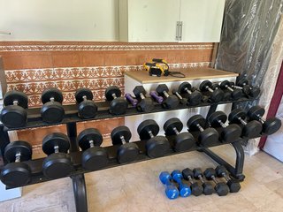 Soporte para Mancuernas con Set Completo