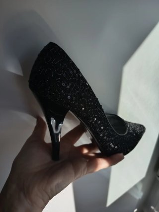 Zapatos de tacón negros