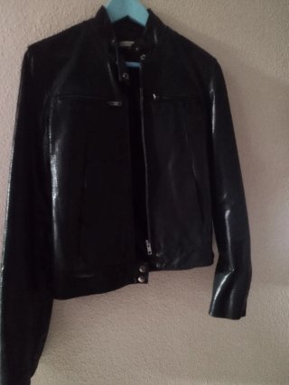 Chaqueta Negra polipiel