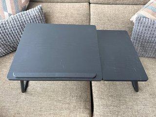 Mesa para portátil negra con inclinacion