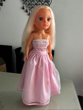 Muñeca Nancy Princesa con Vestido Rosa