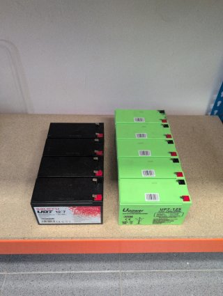 Set de 9 Baterías SAI 12V 7A