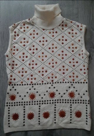 Chaleco vintage de punto con adornos
