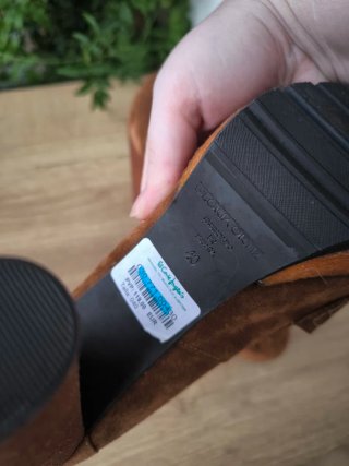 Zapatos de tacón Gloria Ortiz marrones